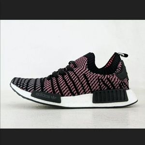 ADDIDAS NMD R1 STLT PK Black Classic Solar Pink